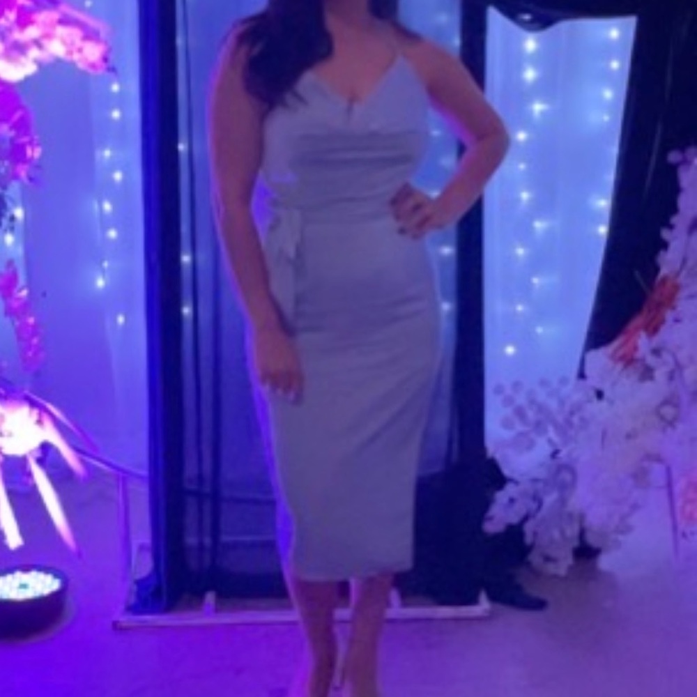 Lavish Alice Low Back Crawl Cocktail Dress. Size 10